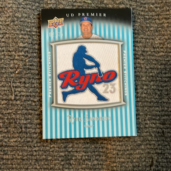 Lot of 5 Ryne Sandberg cards- Chicago Cubs - Picture 6 of 6